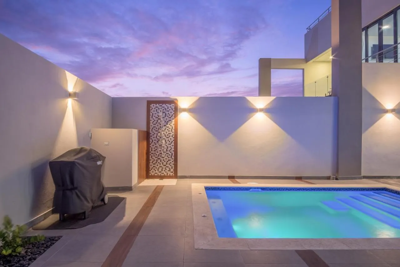 Boca Catalina Residences Palm Beach 0*,